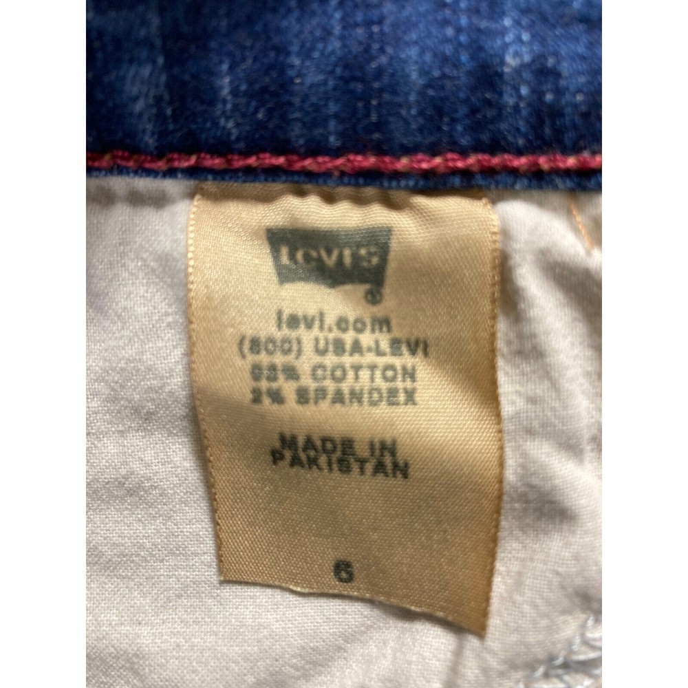 Levi's 548 Perfectly Slimming Shorts Denim Stretch Women's 6 Distressed EUC - Picture 7 of 7